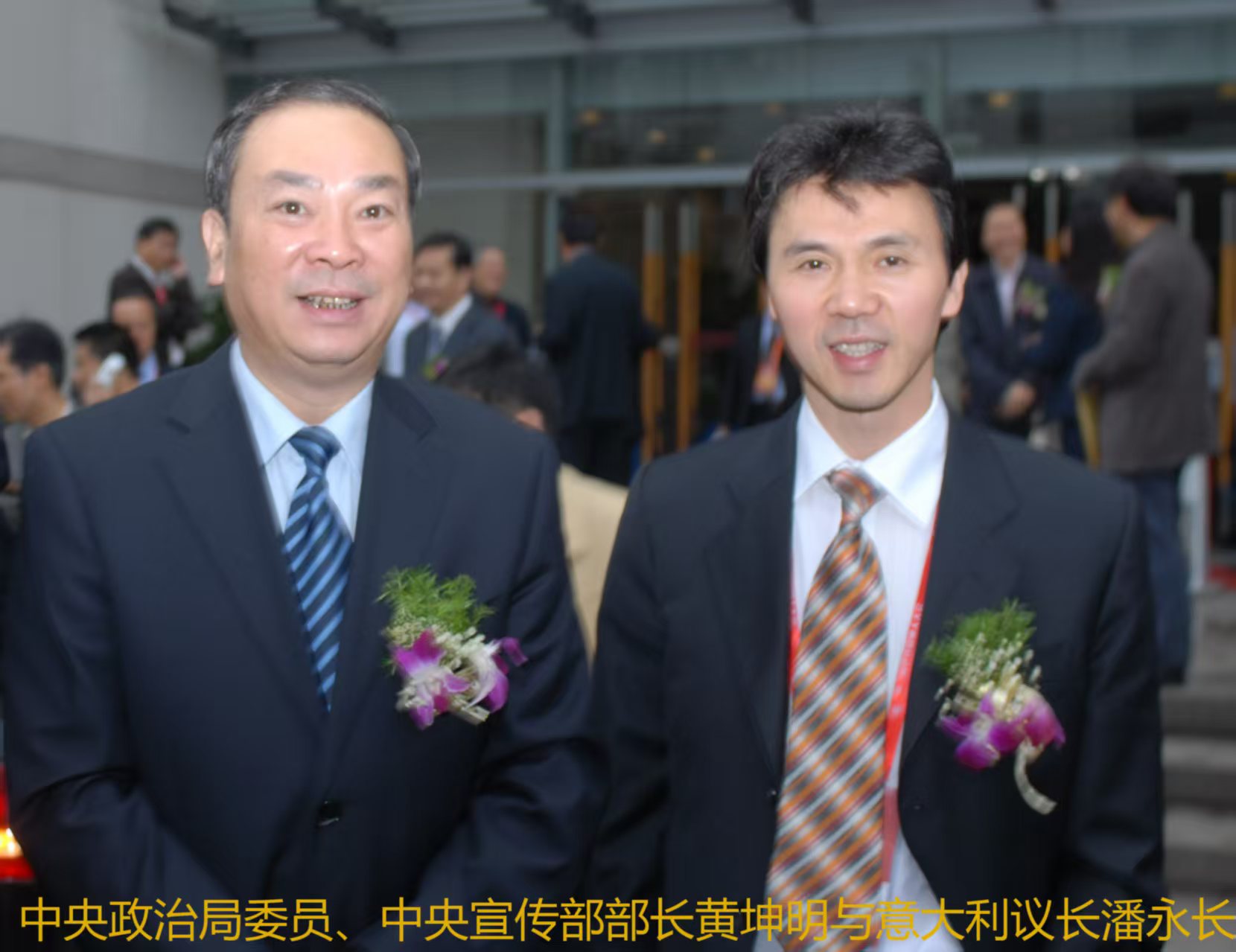 ●广东省委书记:黄坤明